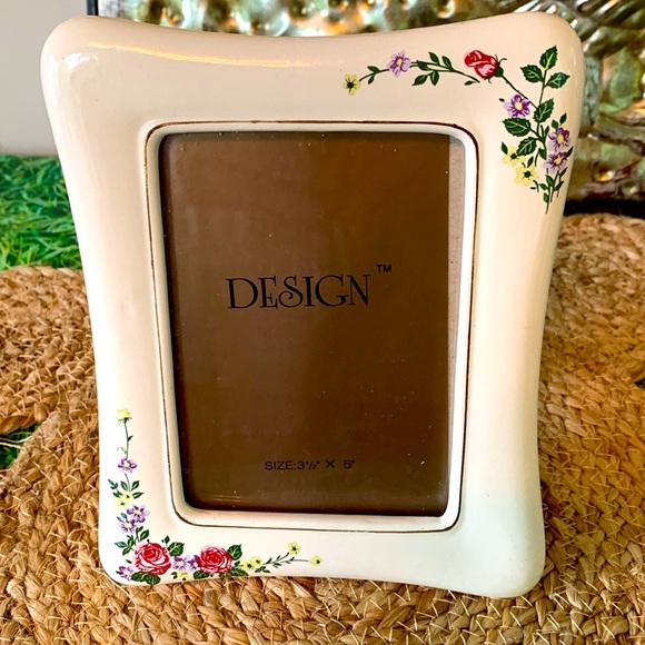 Vintage Design floral ceramic trinket box and picture frame set, EUC - Picture 8 of 14